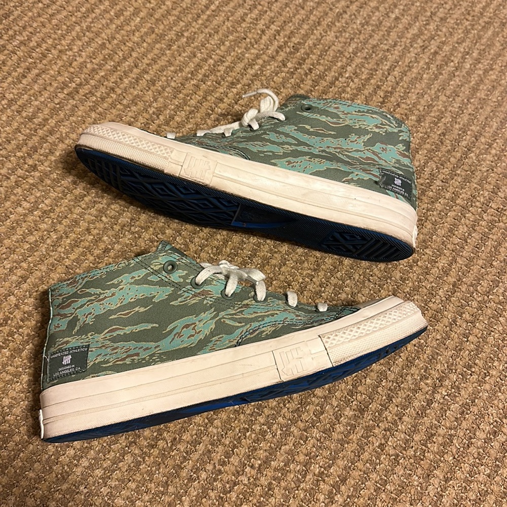Converse Chuck 70 mid Undefeated - Picture 2 of 4